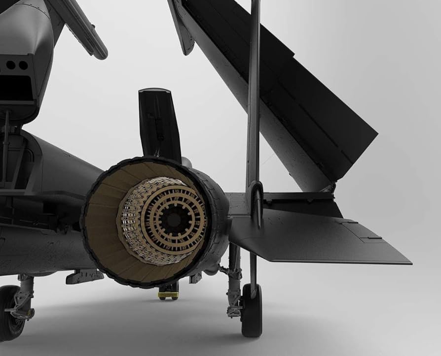1/48 Su-33 フランカー D プラモデル(K48062) KINETIC(キネティック) Amazon | K48062 1/48 Su-33 フランカー D | プラモデル 通販
